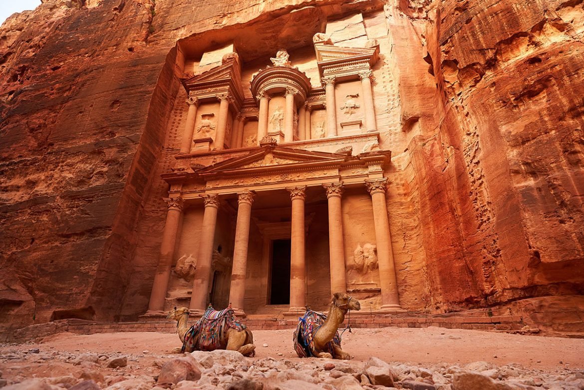 Al,Khazneh,-,The,Treasury,,Ancient,City,Of,Petra,,Jordan Al Khazneh - the treasury, ancient city of Petra, Jordan