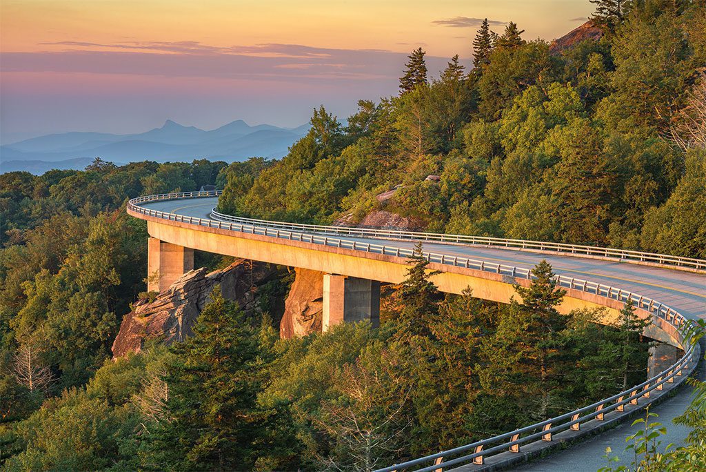 : Lynn Cove Viaduct along the Blue Ridge Parkway in North Carolina.
