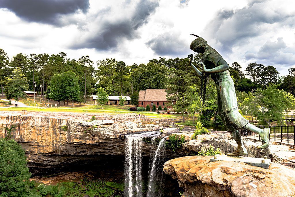 Noccalula Falls Park, Gadsden, Alabama