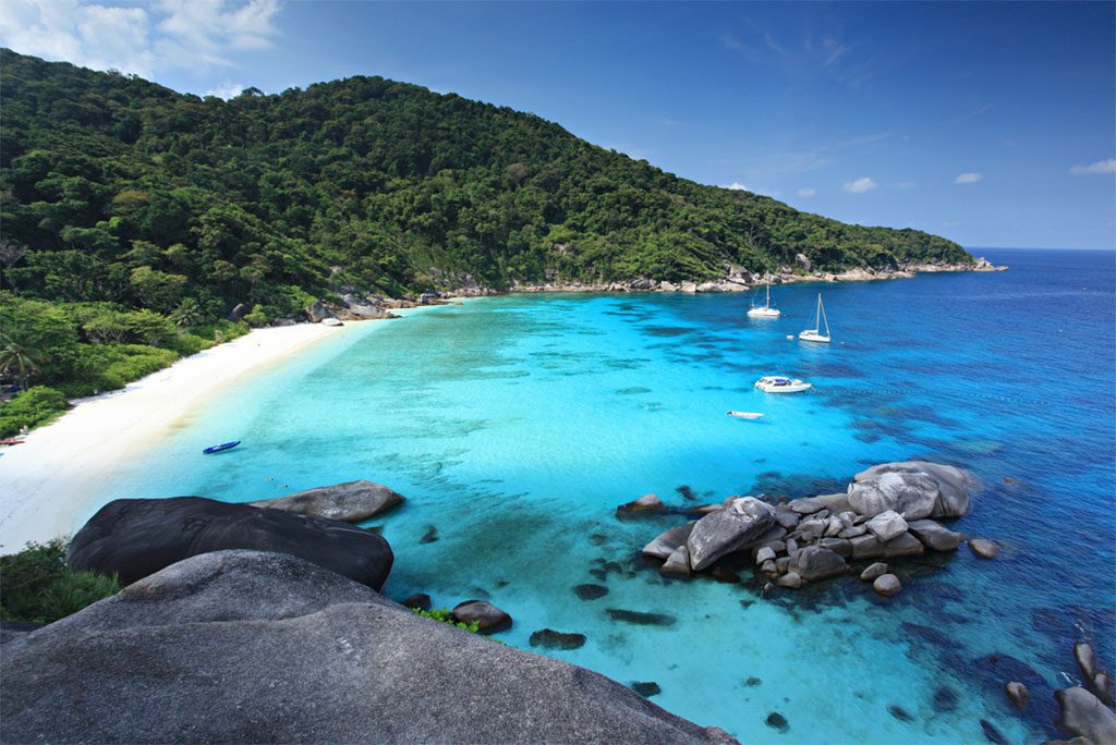A scenic view of a tropical beach on Similan Islands