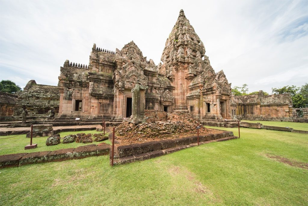 A stunning view of Phanom Rung Historical Park temple complex in Thailand