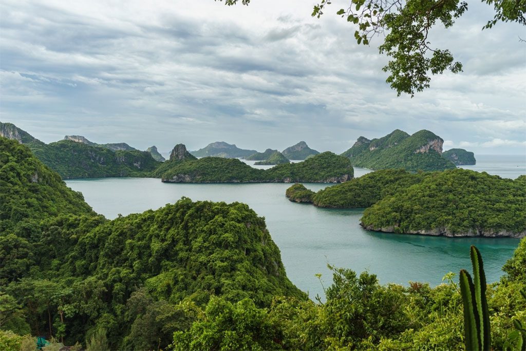 The many islands that make up the Mu Ko Ang Thong National Park