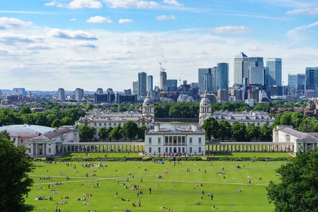Panoramic view of Canary Wharf from Greenwich Park in London