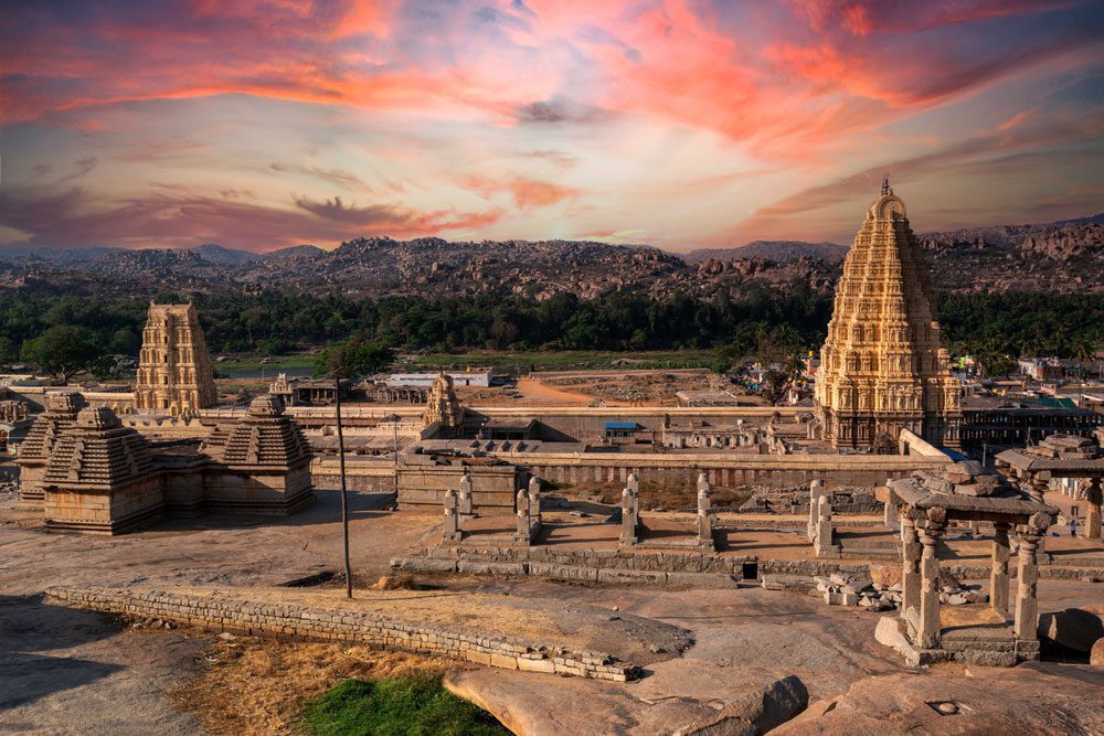 Explore the Stunning Sree Virupaksha Temple in Hampi - 15 Best Places to Visit in Karnataka
