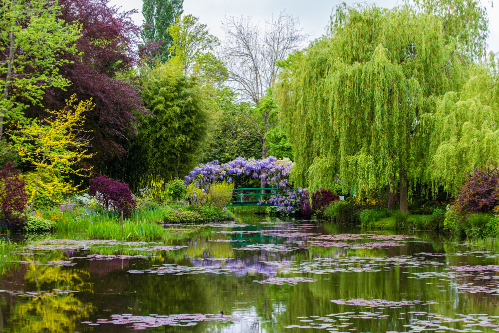 Giverny Gardens: Monet's Artistic Haven